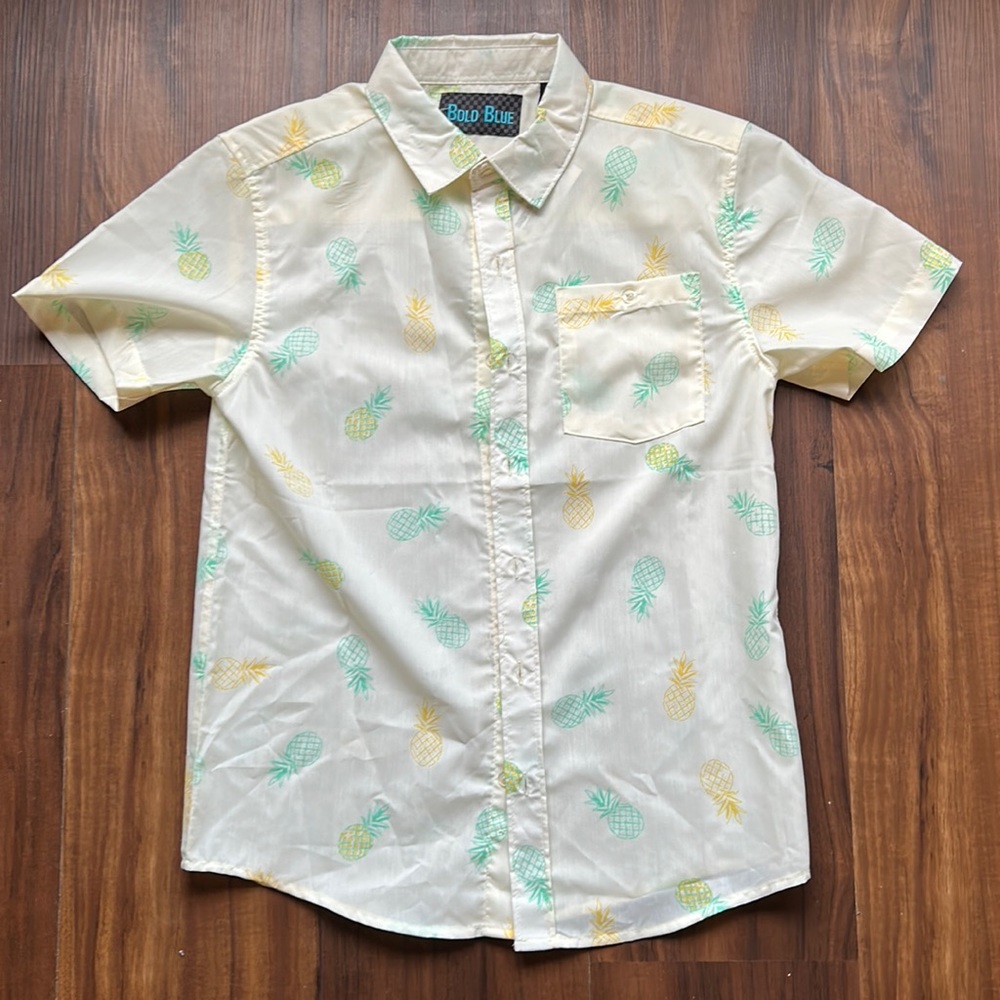 SOLD Pineapple top